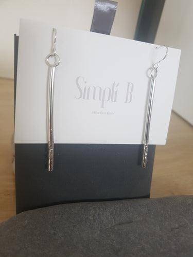 Long round bar & hammered 925 sterling silver drop earrings